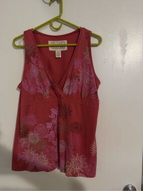Aventura Rose-Pink Floral V-Neck Tank Top
